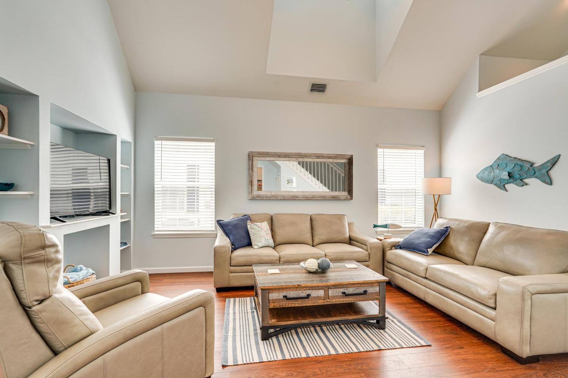 Walk to Bay and Dtwn Port St Joe Paradise with Grill!