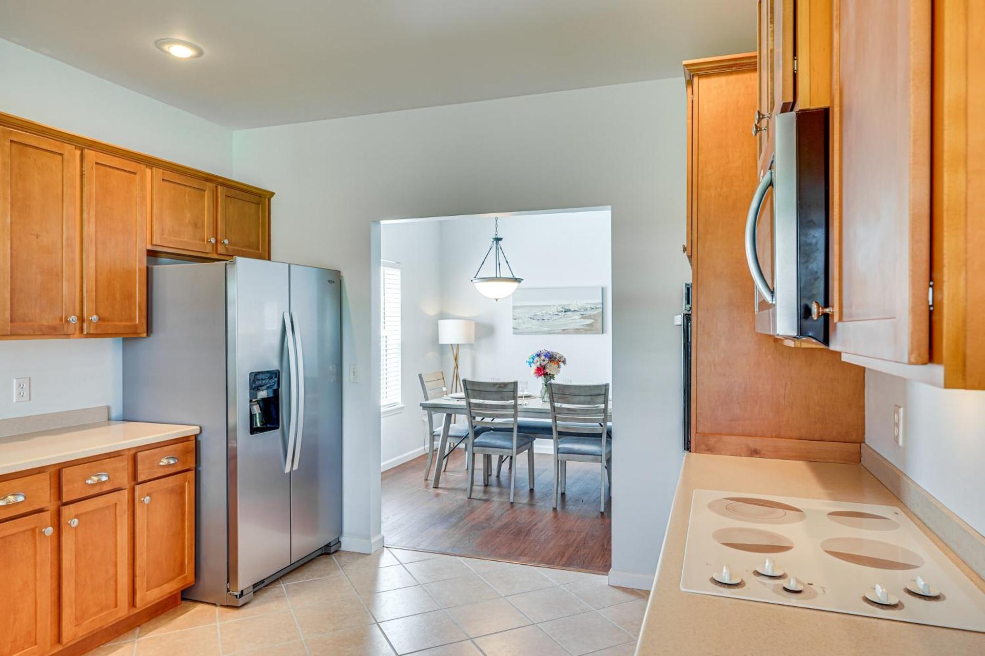 Walk to Bay and Dtwn Port St Joe Paradise with Grill!