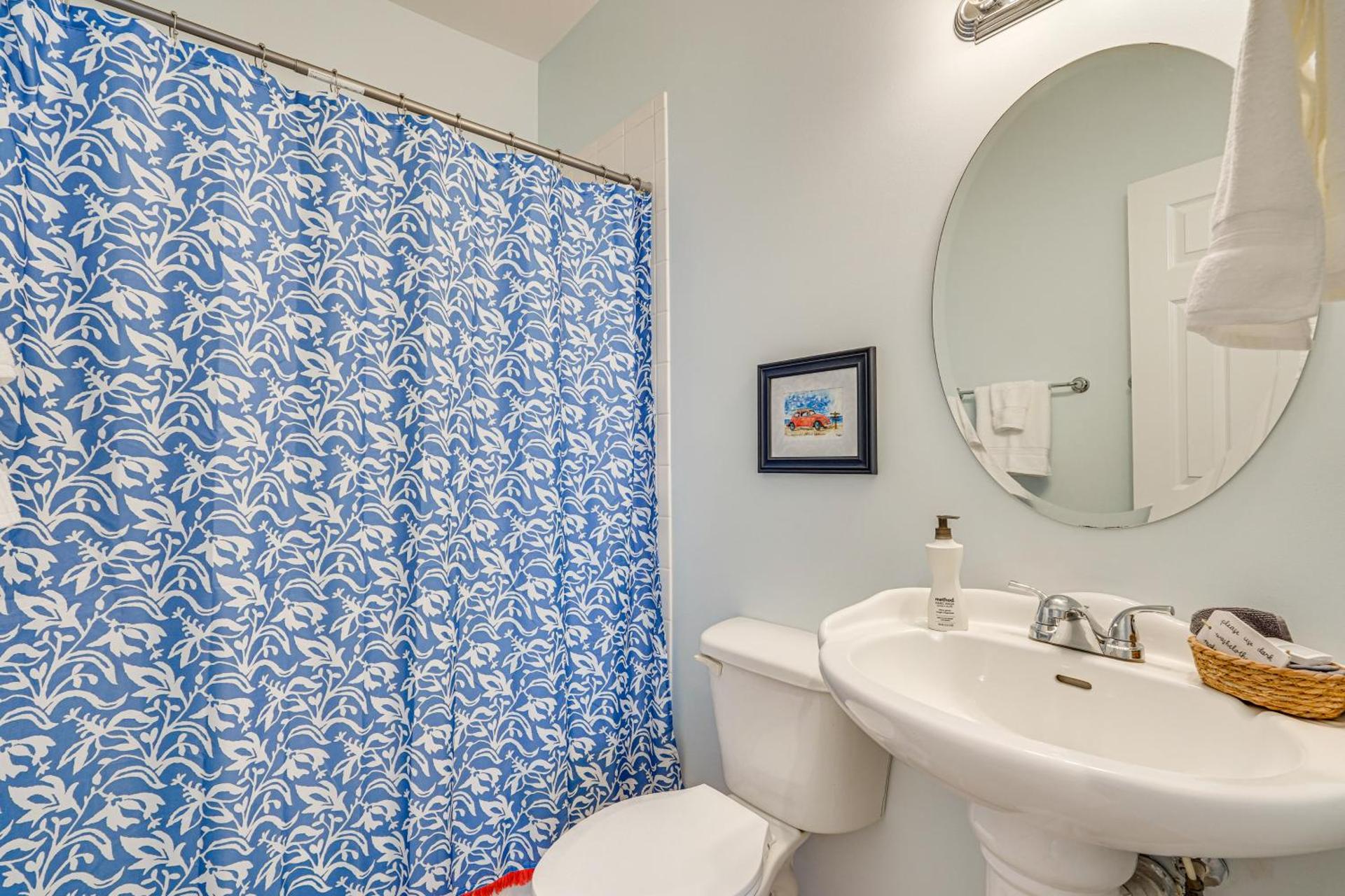 Walk to Bay and Dtwn Port St Joe Paradise with Grill!