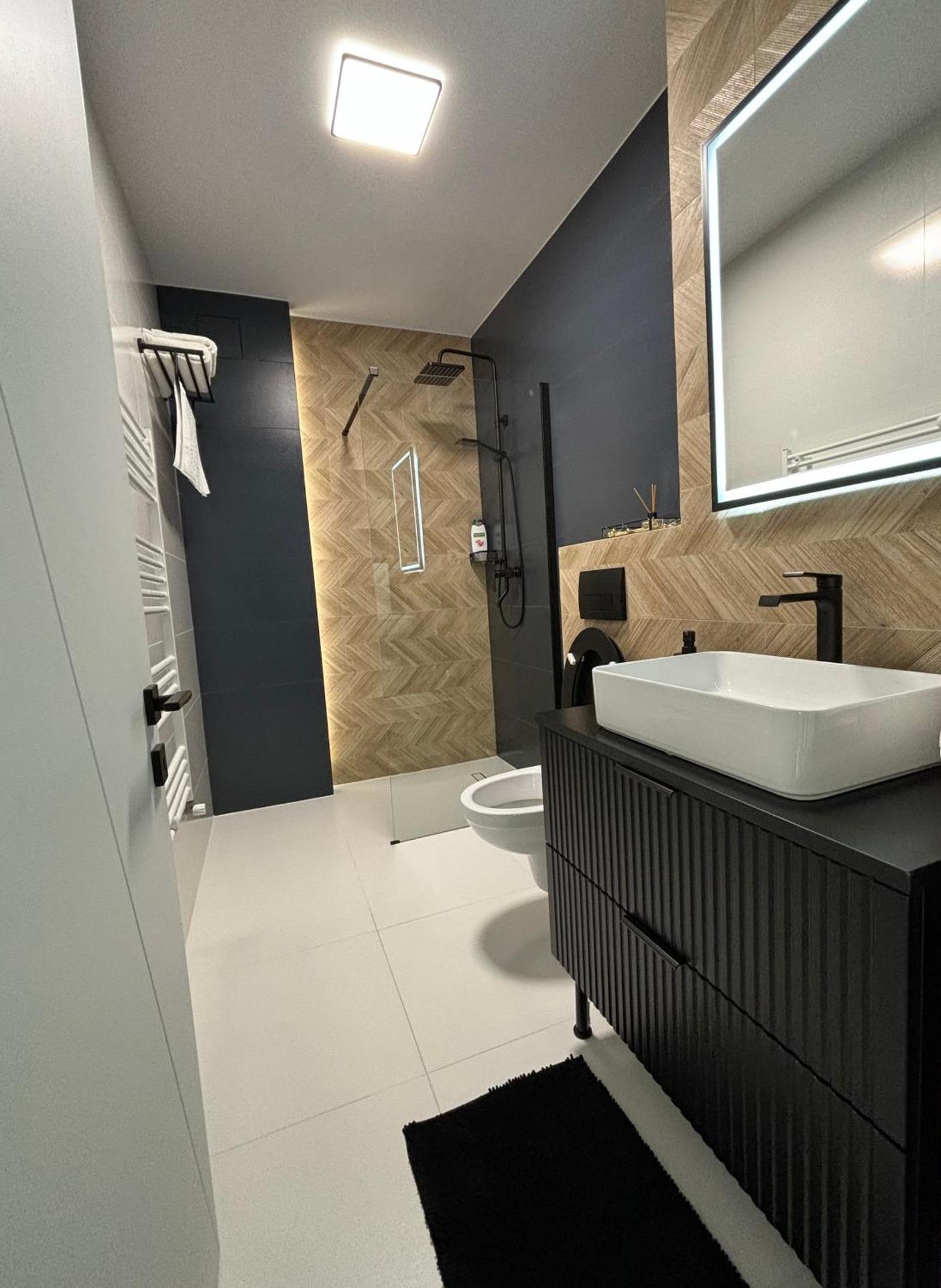 Lakeside Apartment Cluj-Napoca