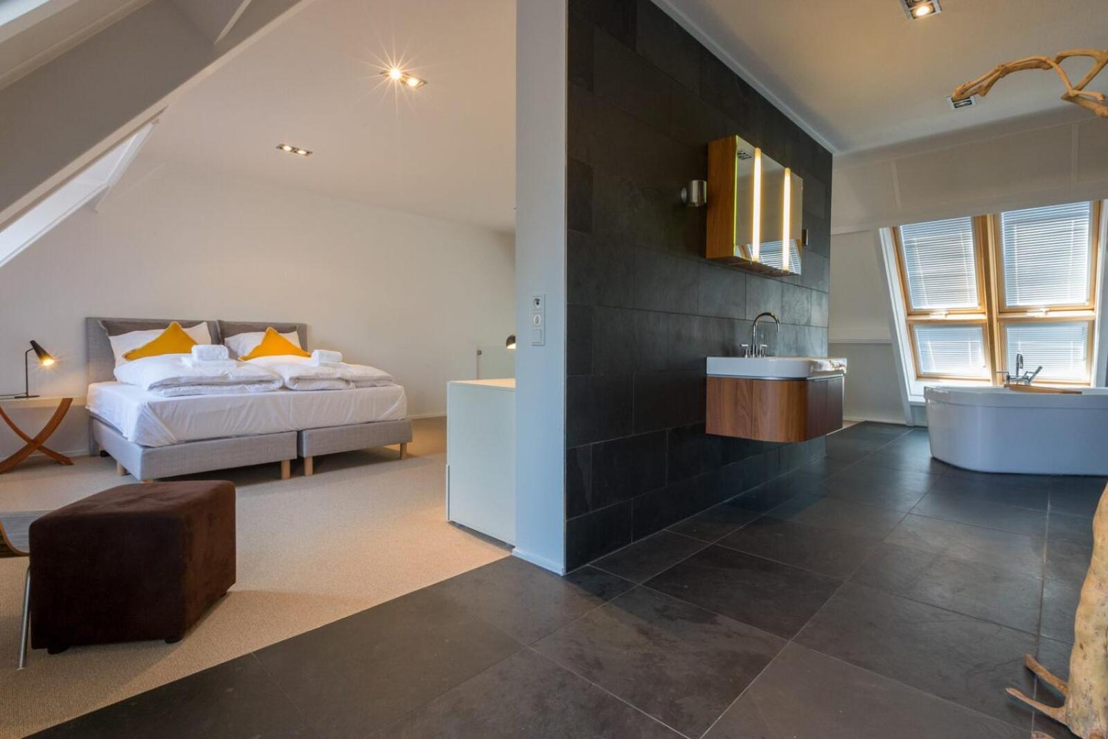 Welcome in - Luxe appartement de IJsvogel, in het centrum - Domburg