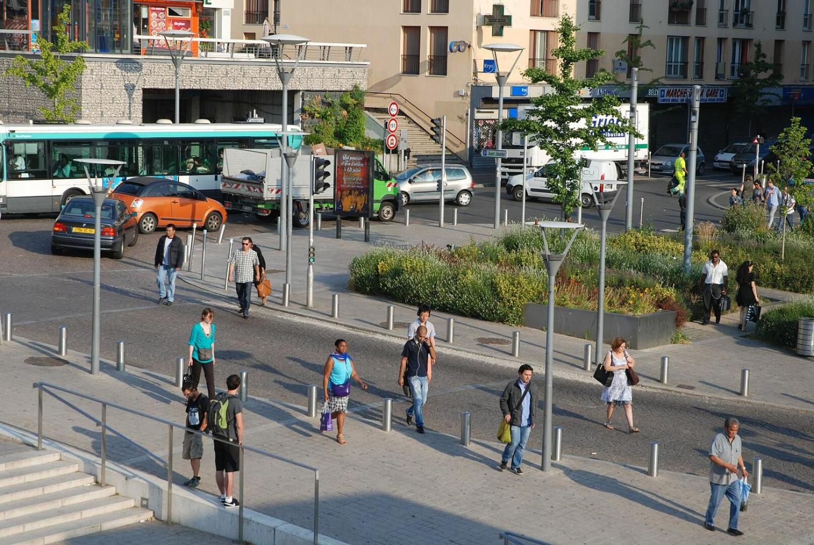 Appartement moderne avec Wi-Fi et Balcon