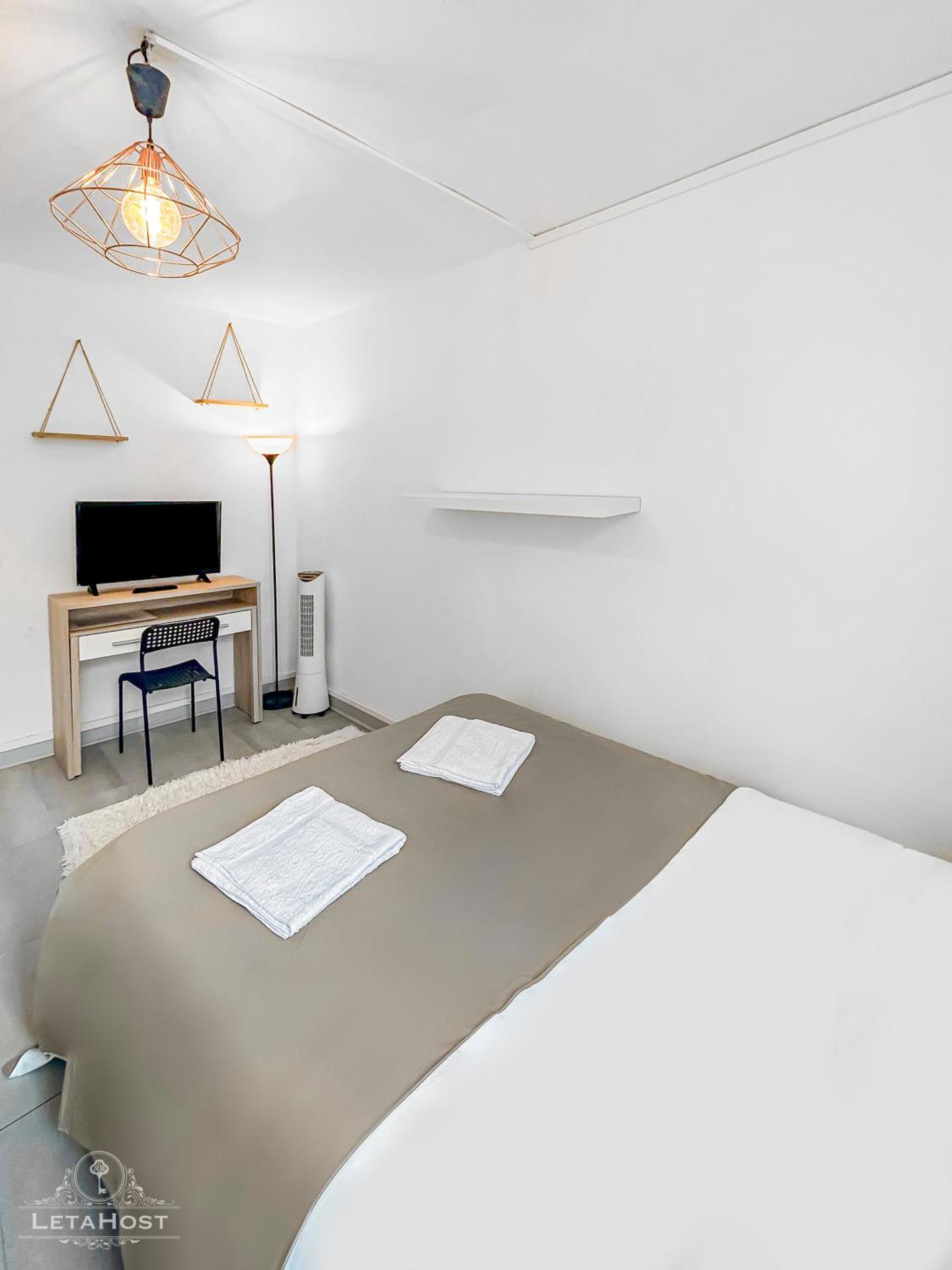 Appartement moderne avec Wi-Fi et Balcon