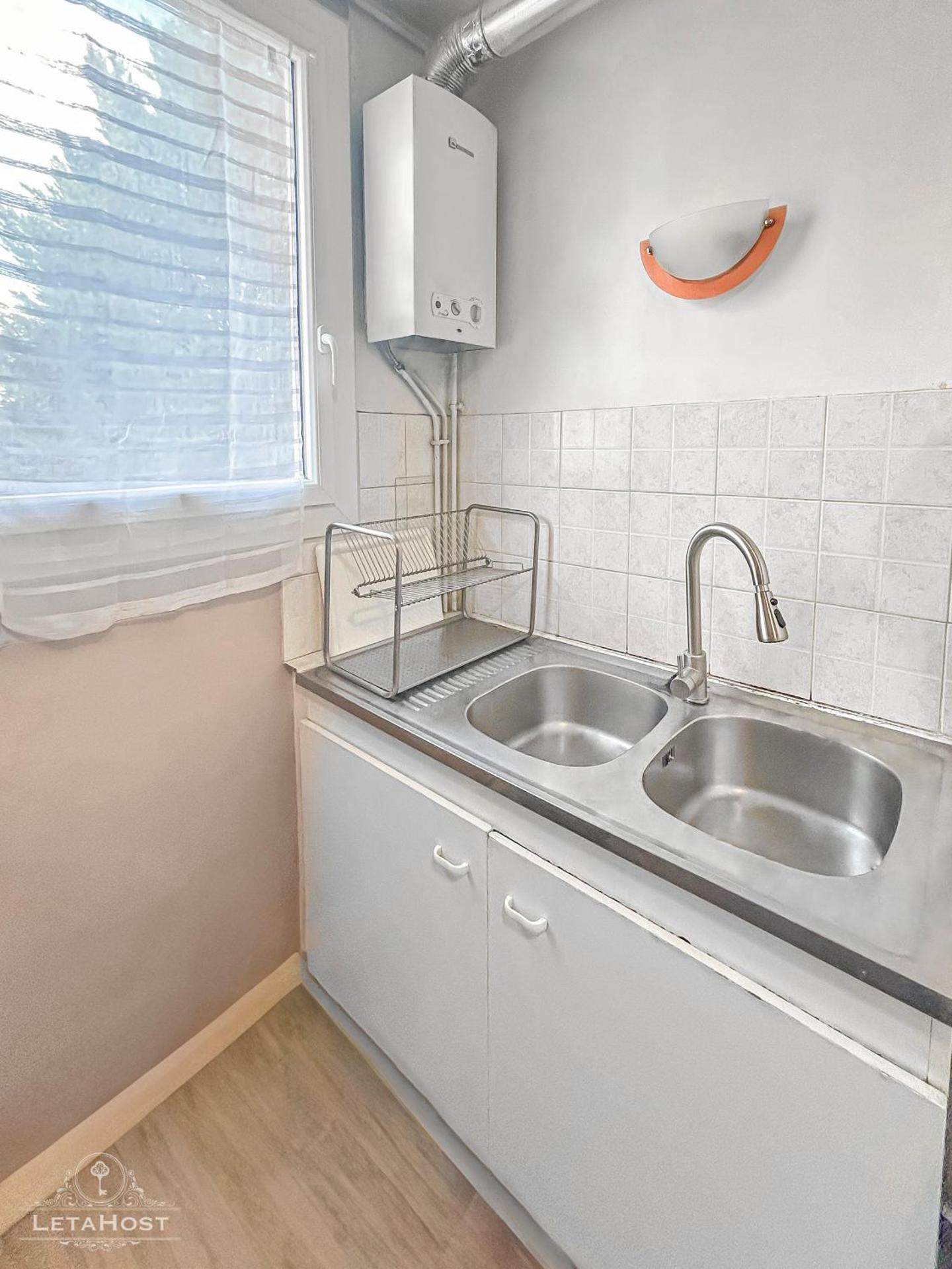 Appartement moderne avec Wi-Fi et Balcon