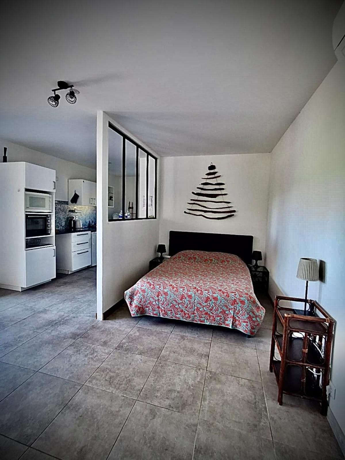 Lodging Au Milieu des Vignes & des Étoiles