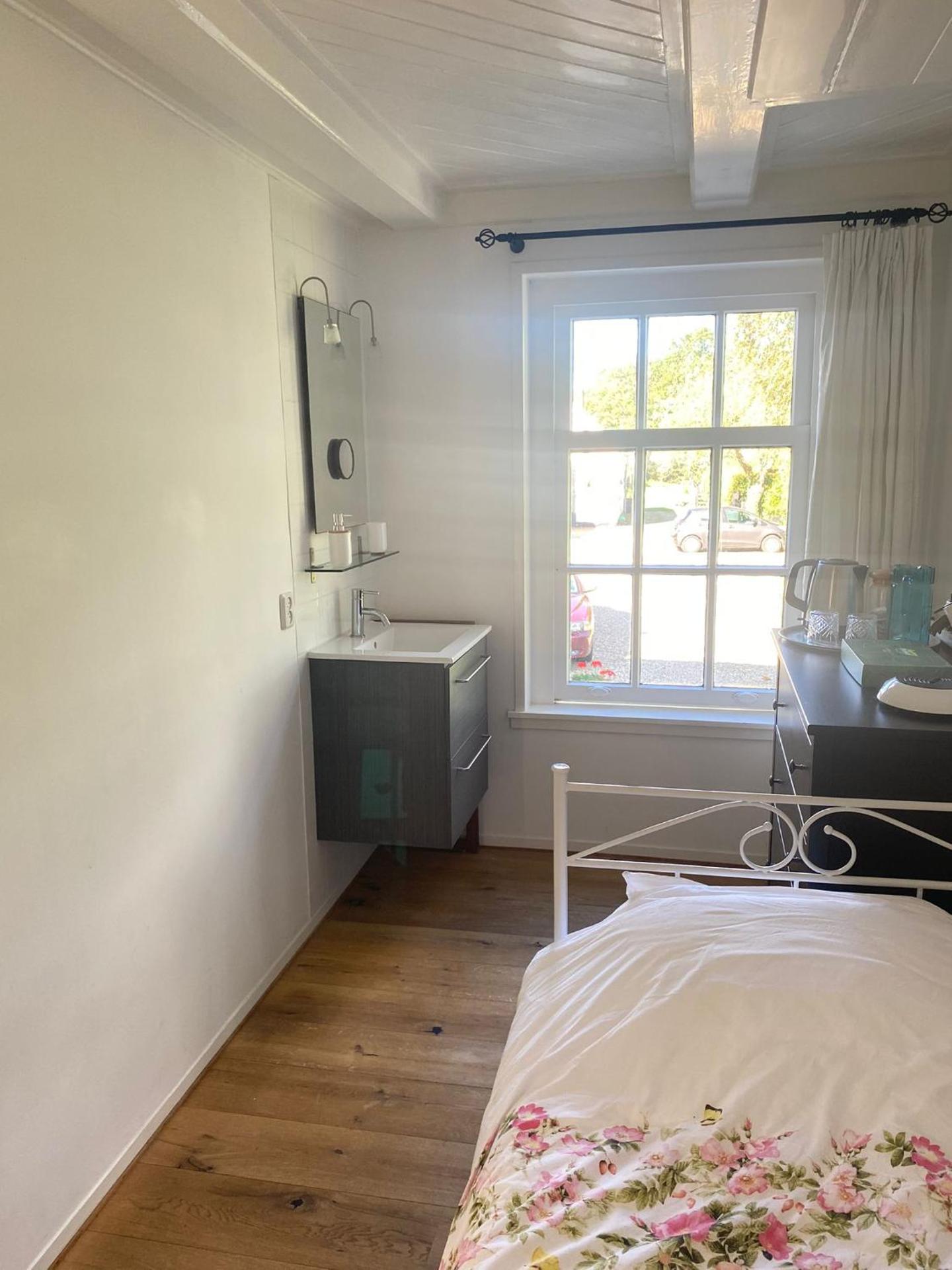 Beautiful renovated Farmhouse