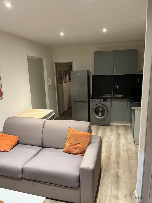 Gold, 500 m du centre de Valence