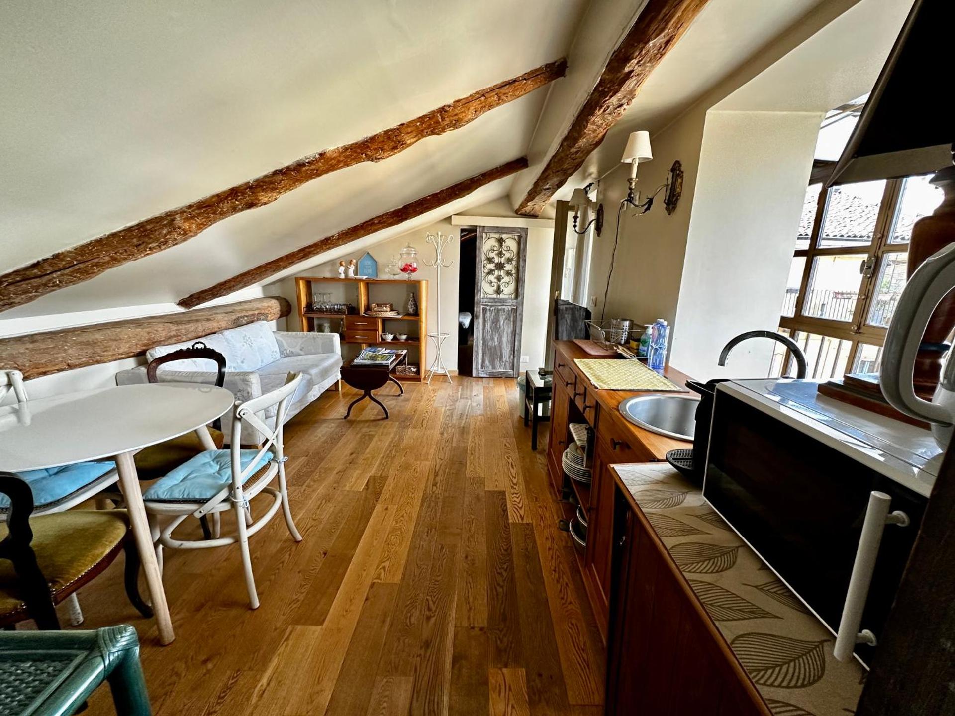 Le finestre sulla Mole