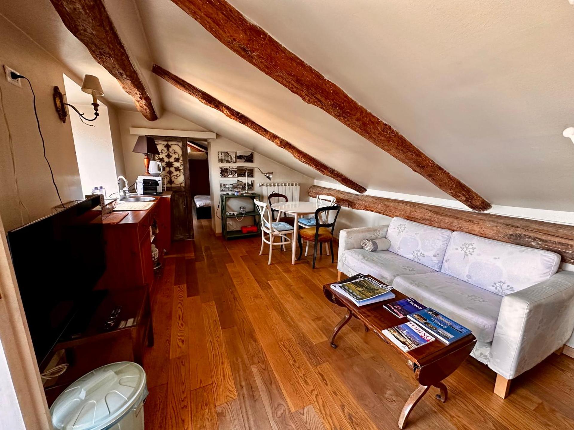 Le finestre sulla Mole