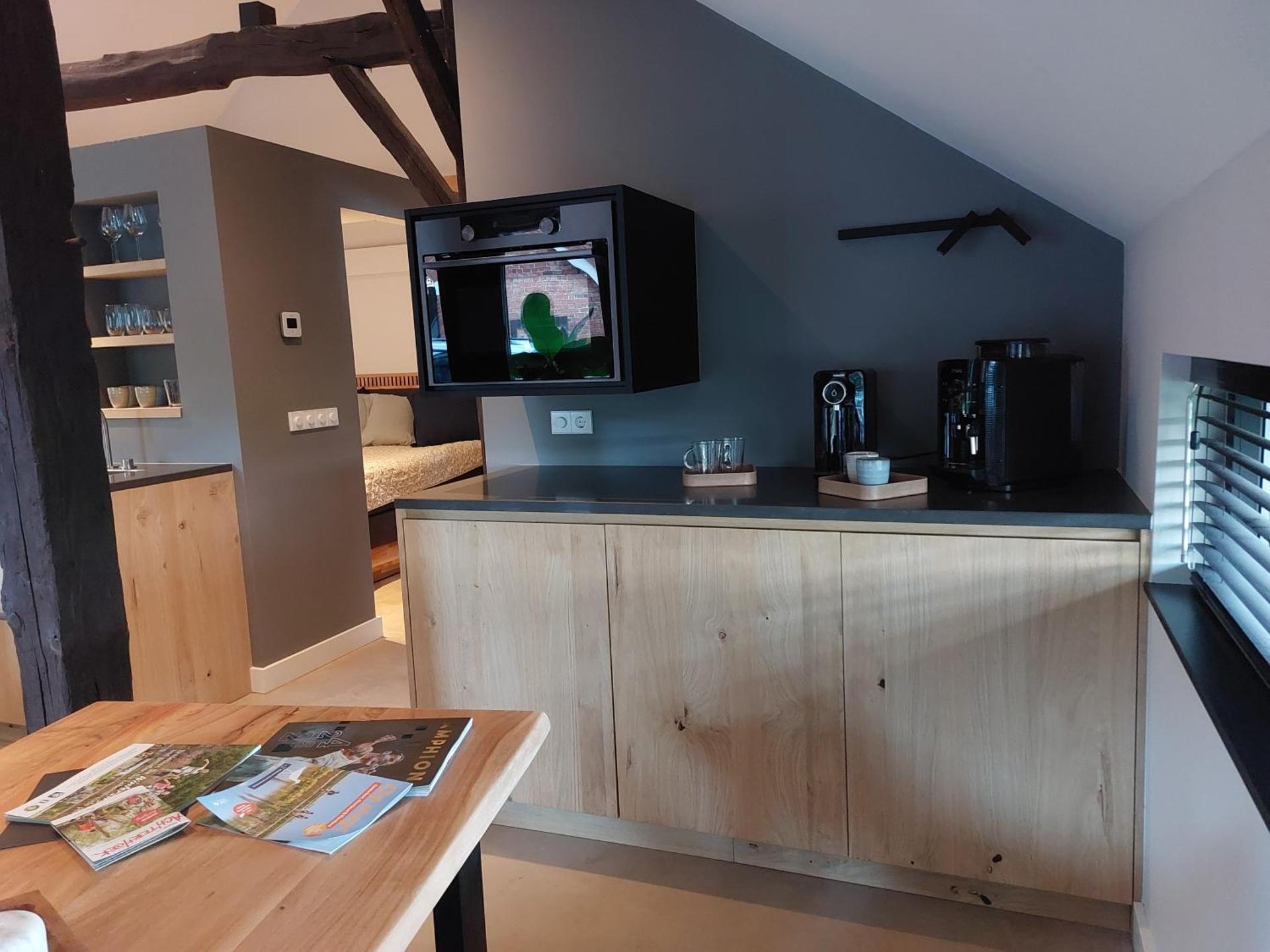 Coffee/tea facilities