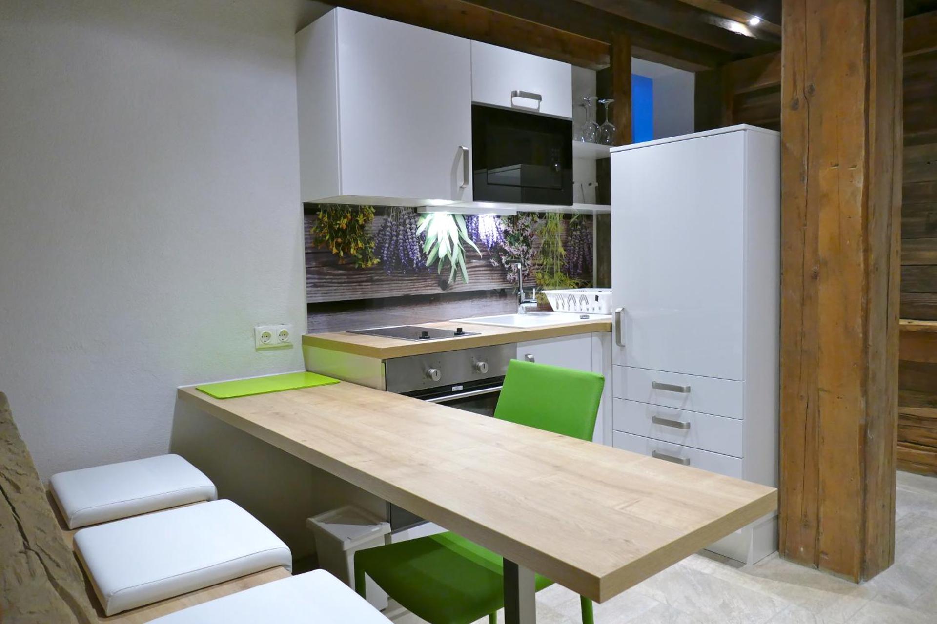Kitchen or kitchenette