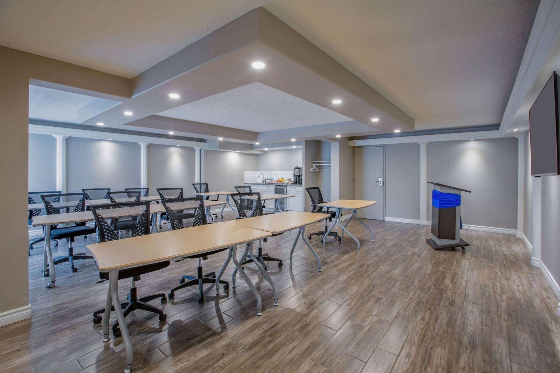 Meeting/conference room