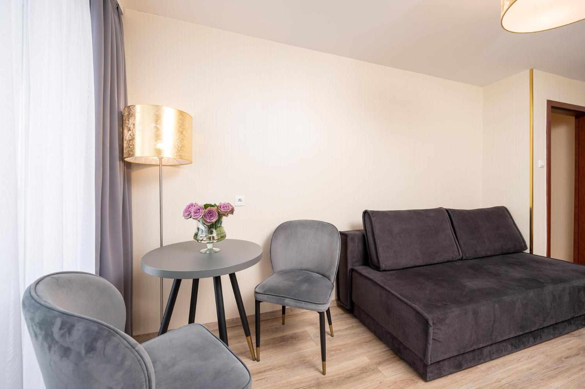 Family Room with Sea View