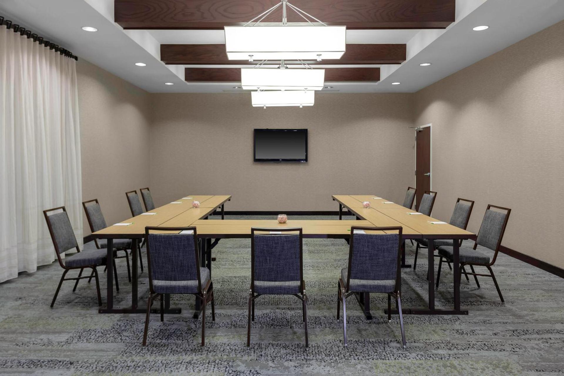 Meeting/conference room
