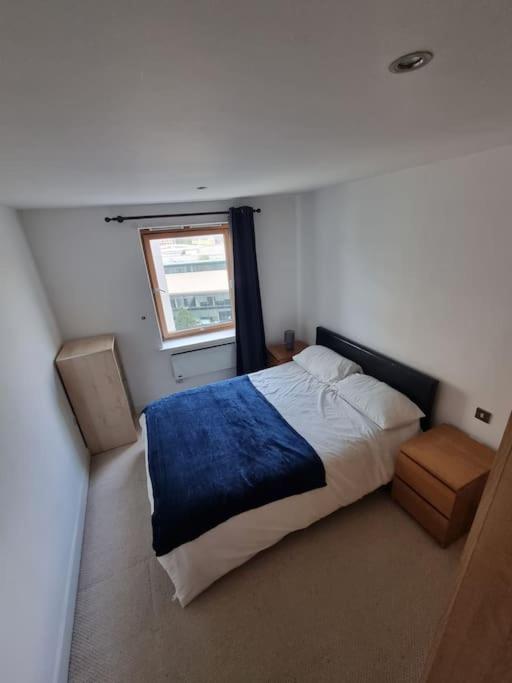 Modern apartment by Leeds dock