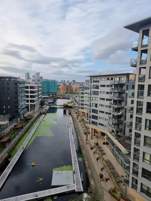 Modern apartment by Leeds dock