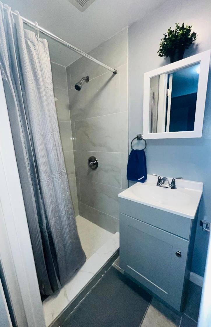 Cozy Apartments close to New York City