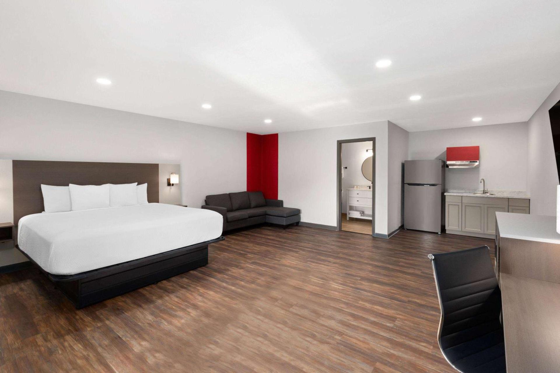 Photo of the whole room