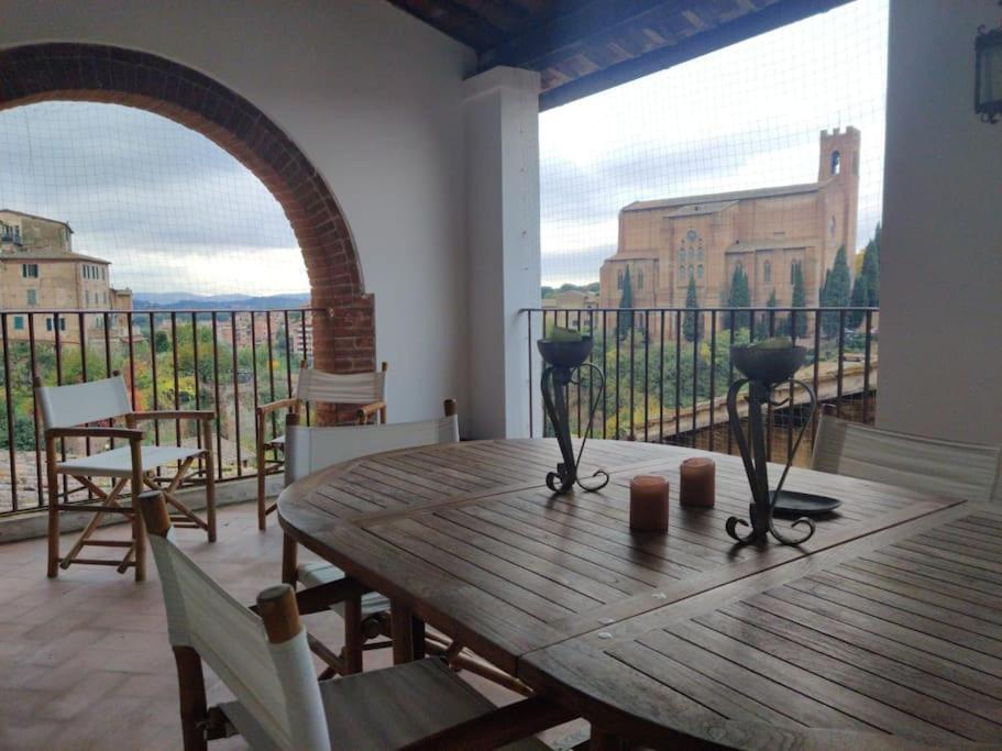 Appartamento incantevole con loggia sui tetti