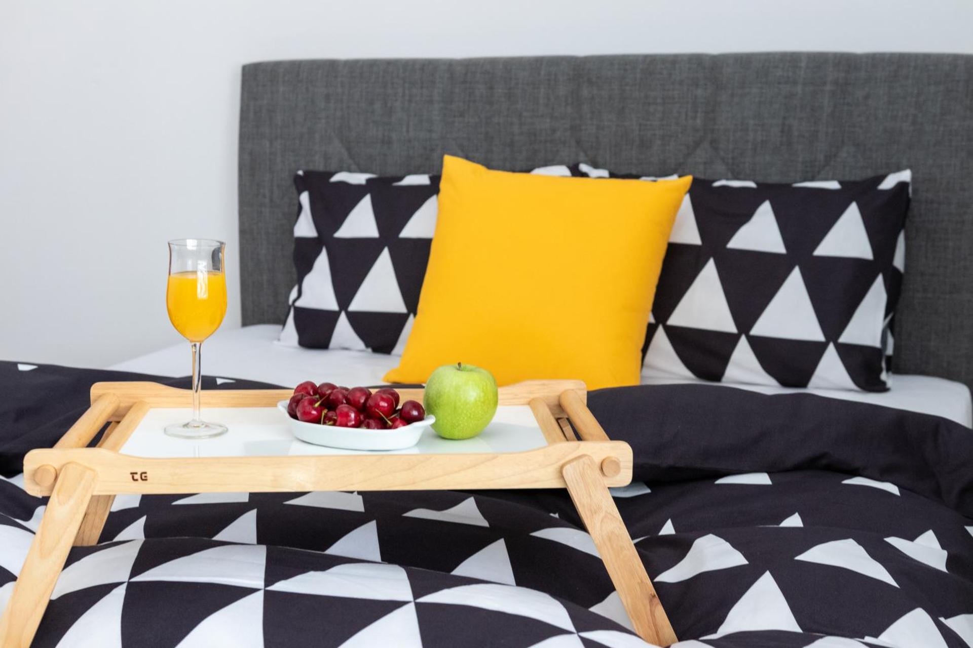 H4 Art Sparta Apartment