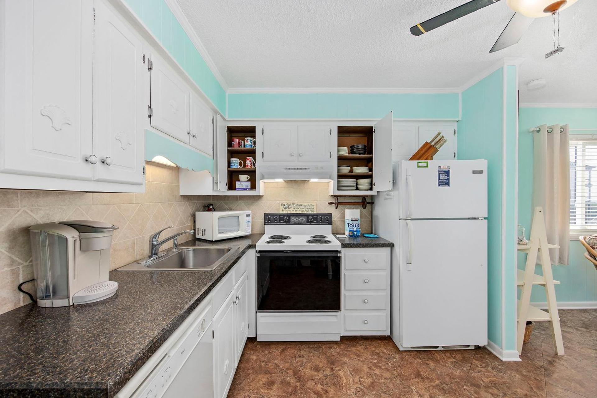 A Place At The Beach II - 1 block from the ocean