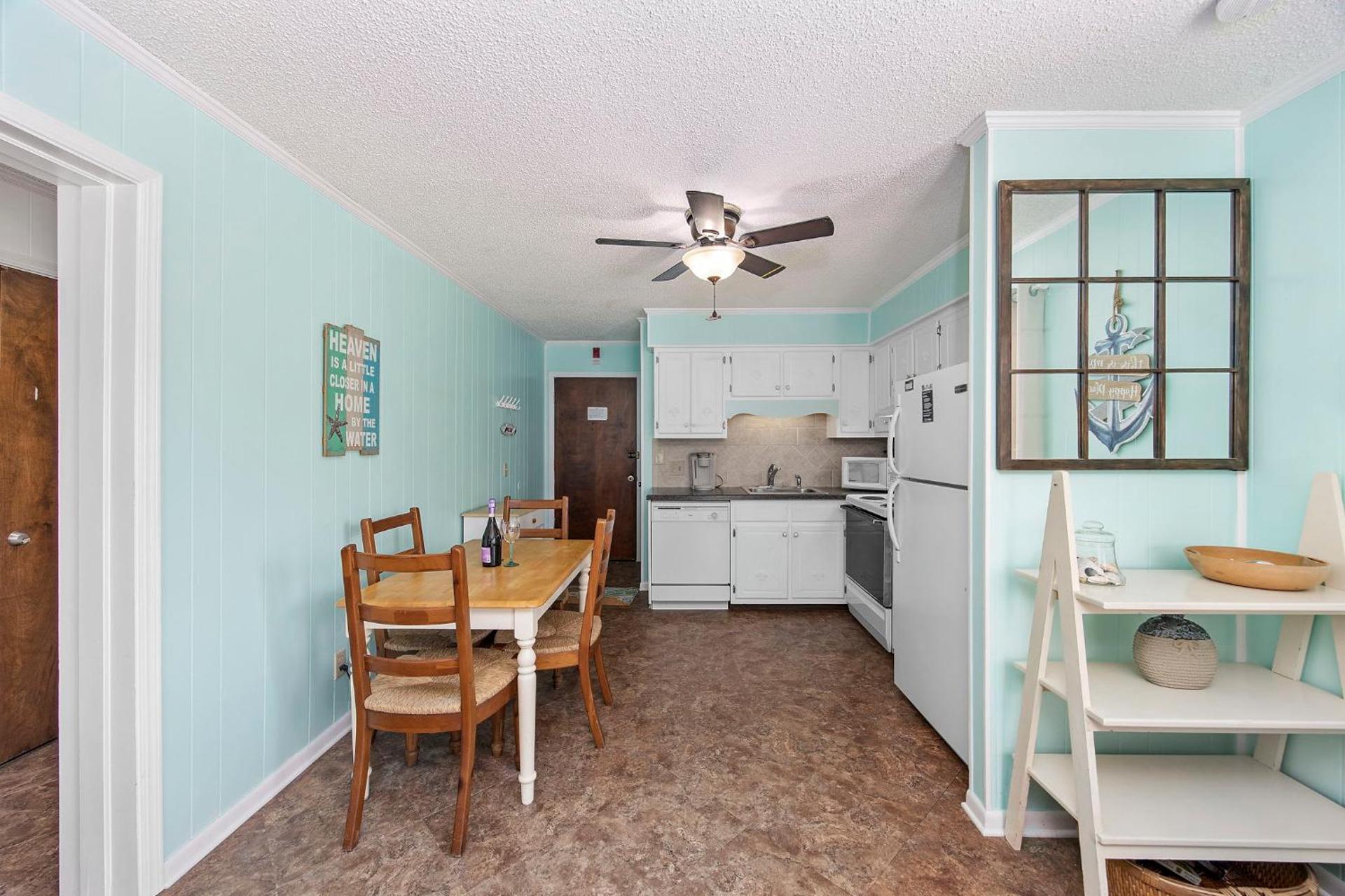 A Place At The Beach II - 1 block from the ocean