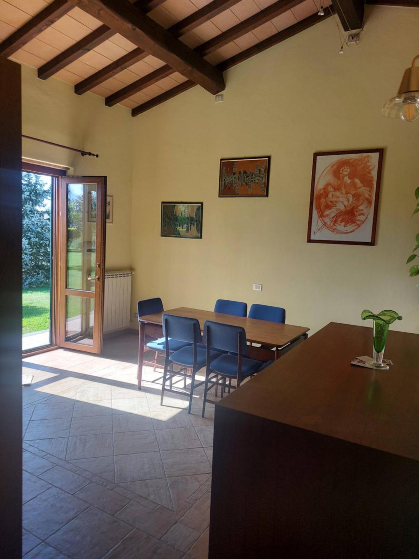 Deluxe Two-Bedroom Apartment with Garden View