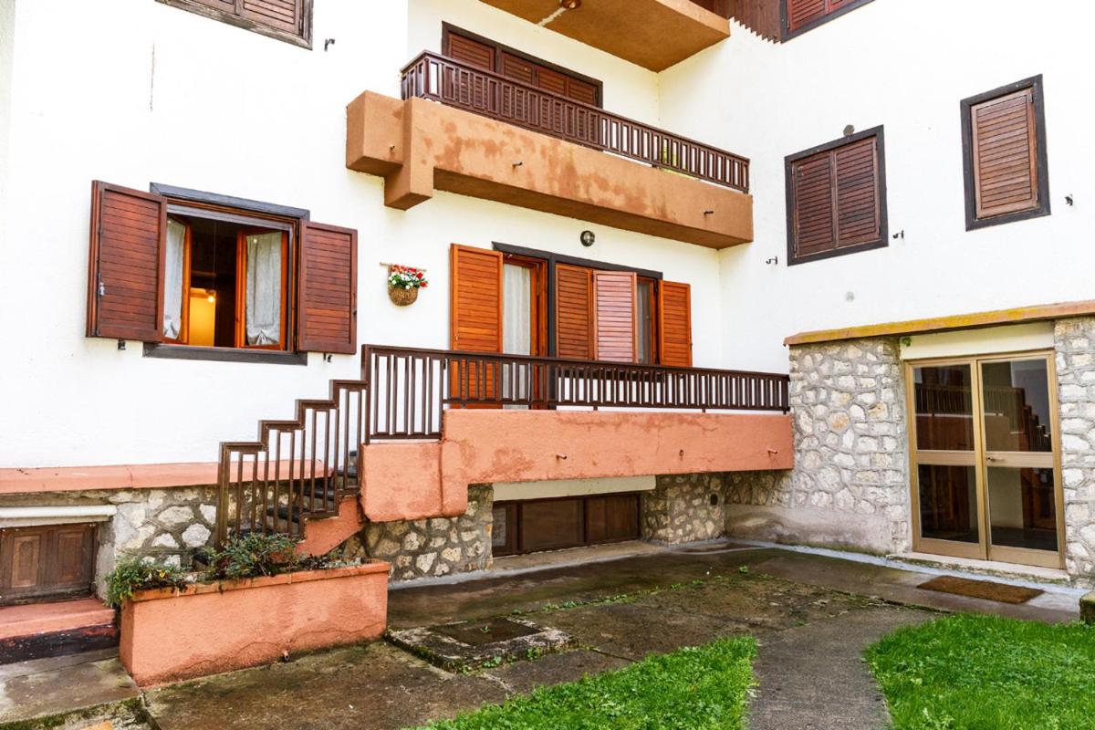 Residence Dei Medici-La casa nel parco