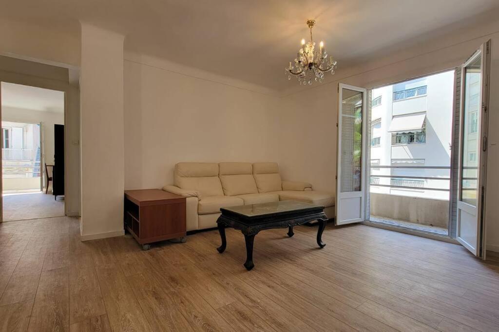 Apartment 3 pieces par la mer avec climatisation