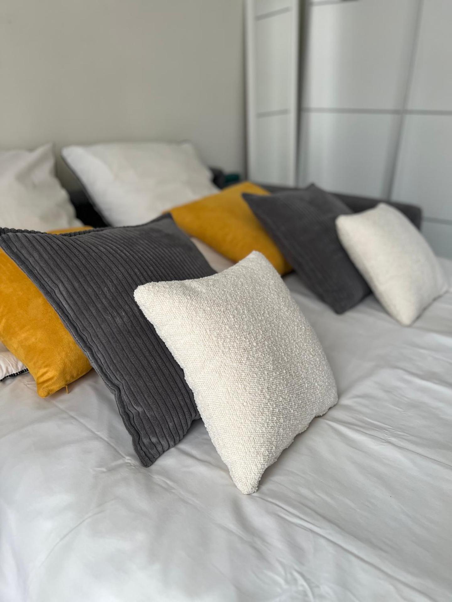 Grand studio lumineux en plein coeur de Versailles