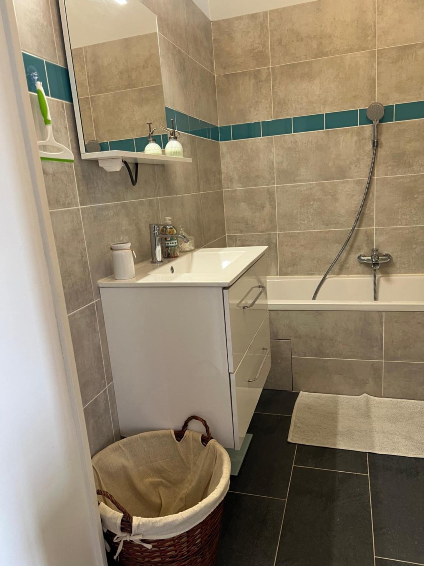 Grand studio lumineux en plein coeur de Versailles