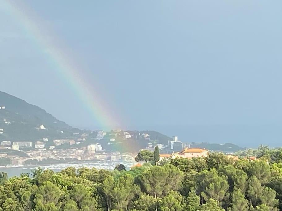 Dalla Isi il giardino sul golfo