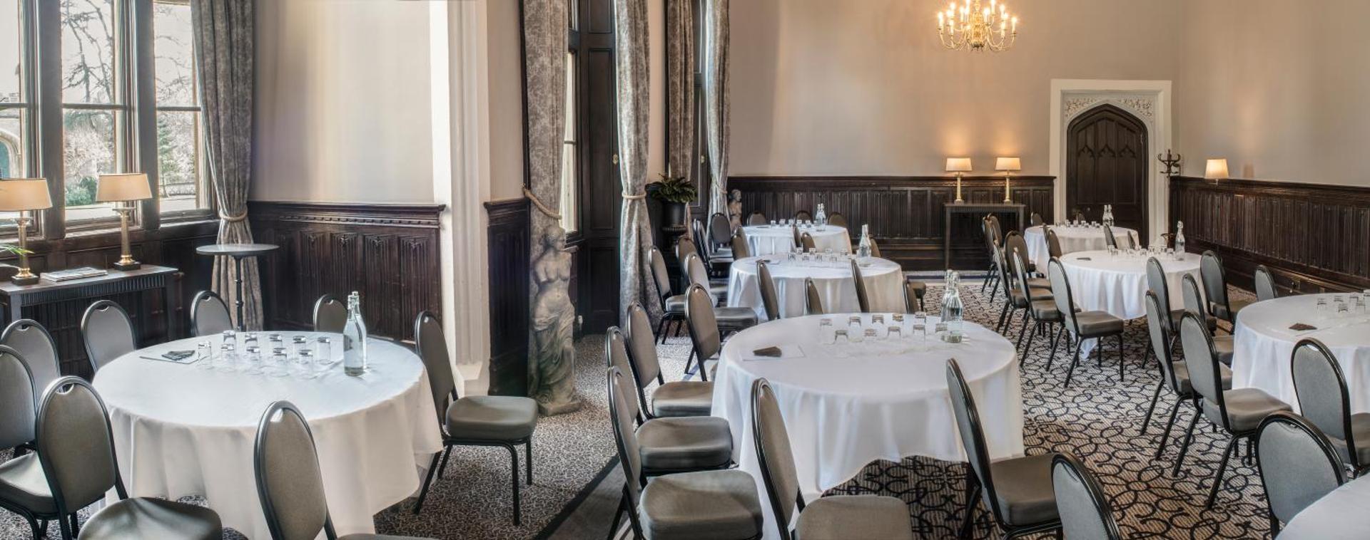 Meeting/conference room