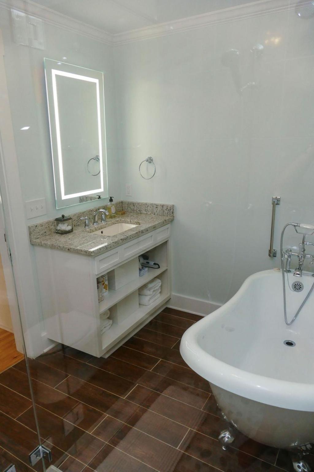 Beachview Inn and Spa