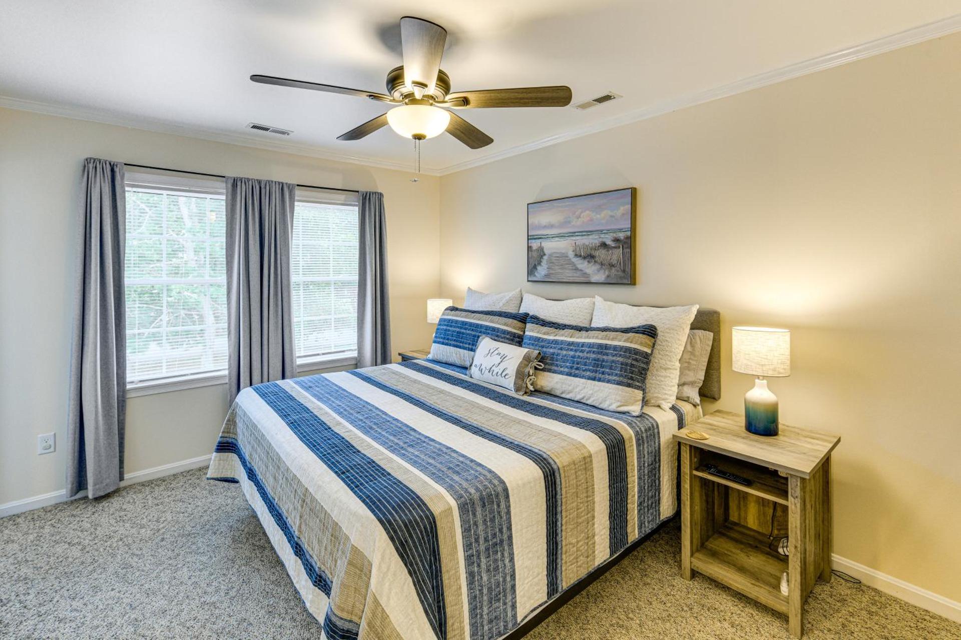 2 Mi to Rehoboth Beach Home with Sunroom!