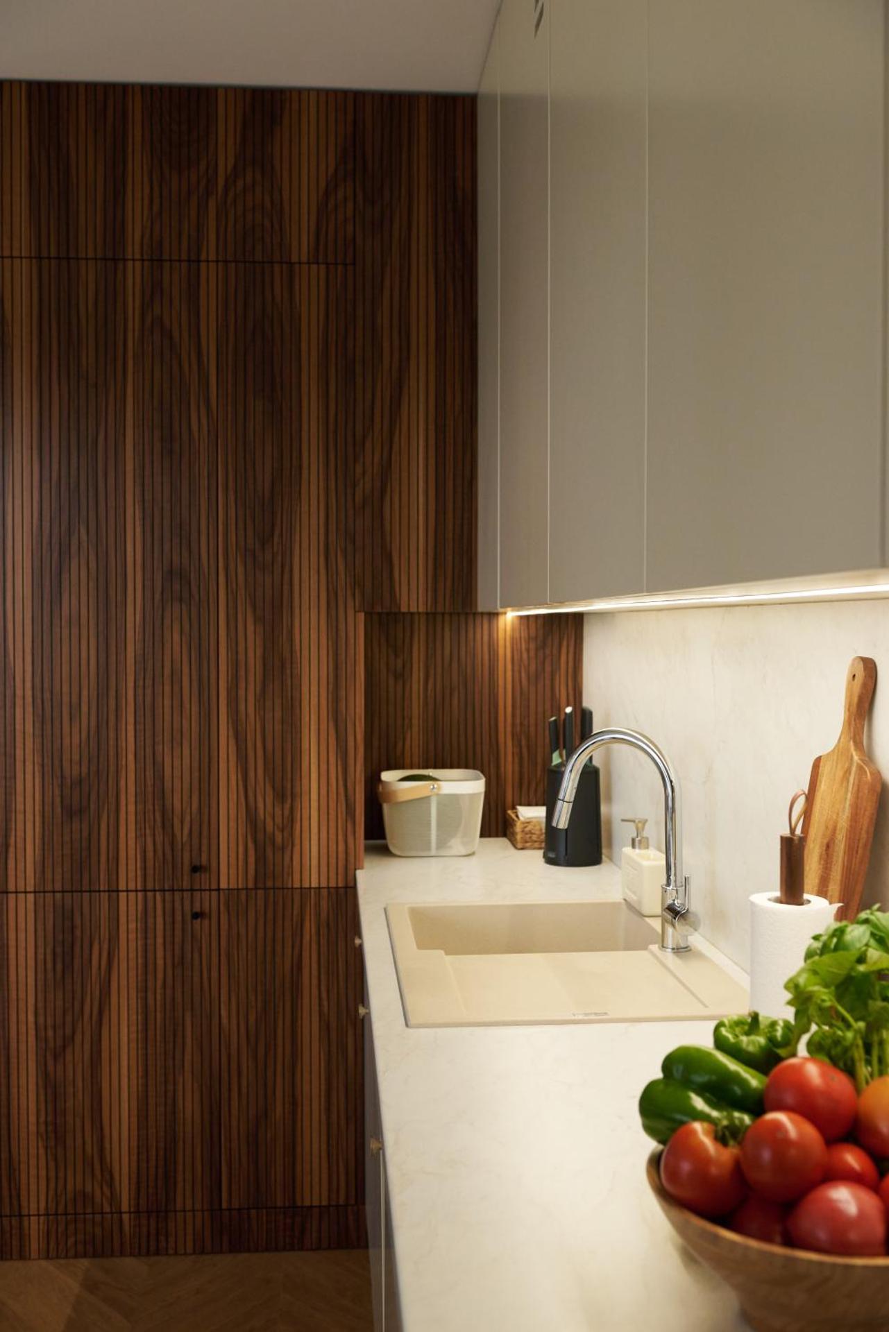 Kitchen or kitchenette