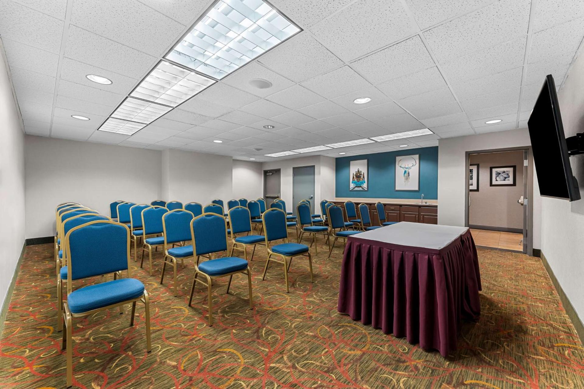 Meeting/conference room