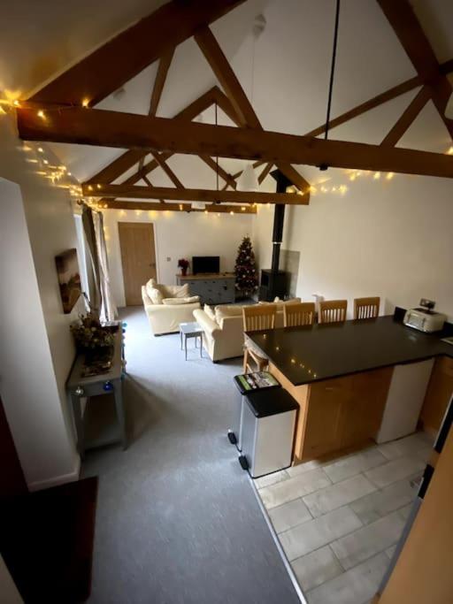 cosy cottage on banks of River Wye