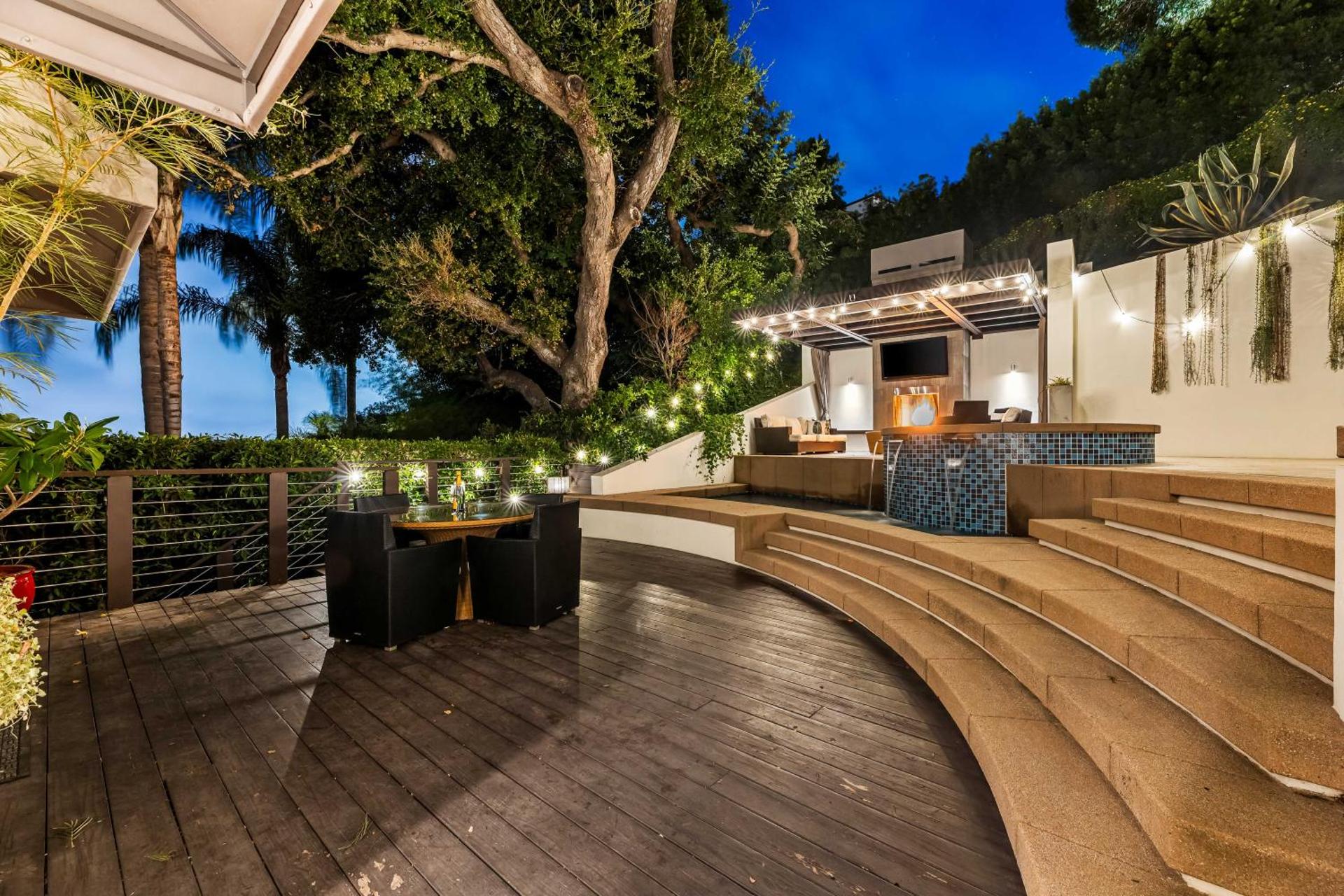 West Hollywood Hills Jacuzzi and Beautiful View