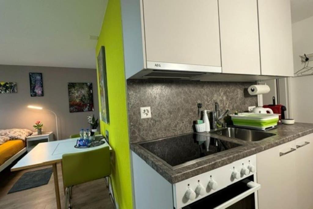 HEART Studio Visp Zentrum I ruhig I Single I Paare I Küche