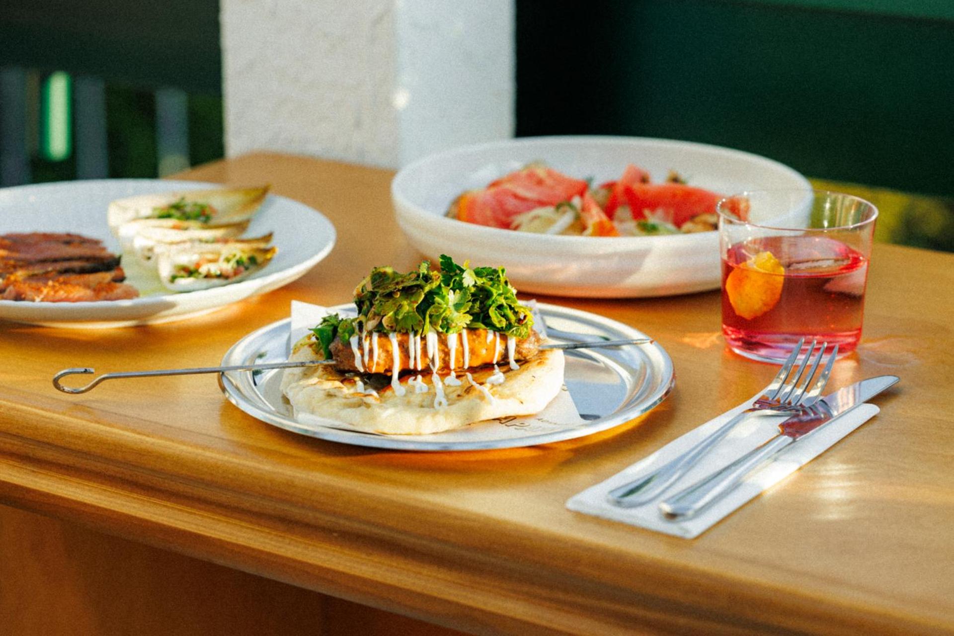 Regal Hotel Mitropoleos