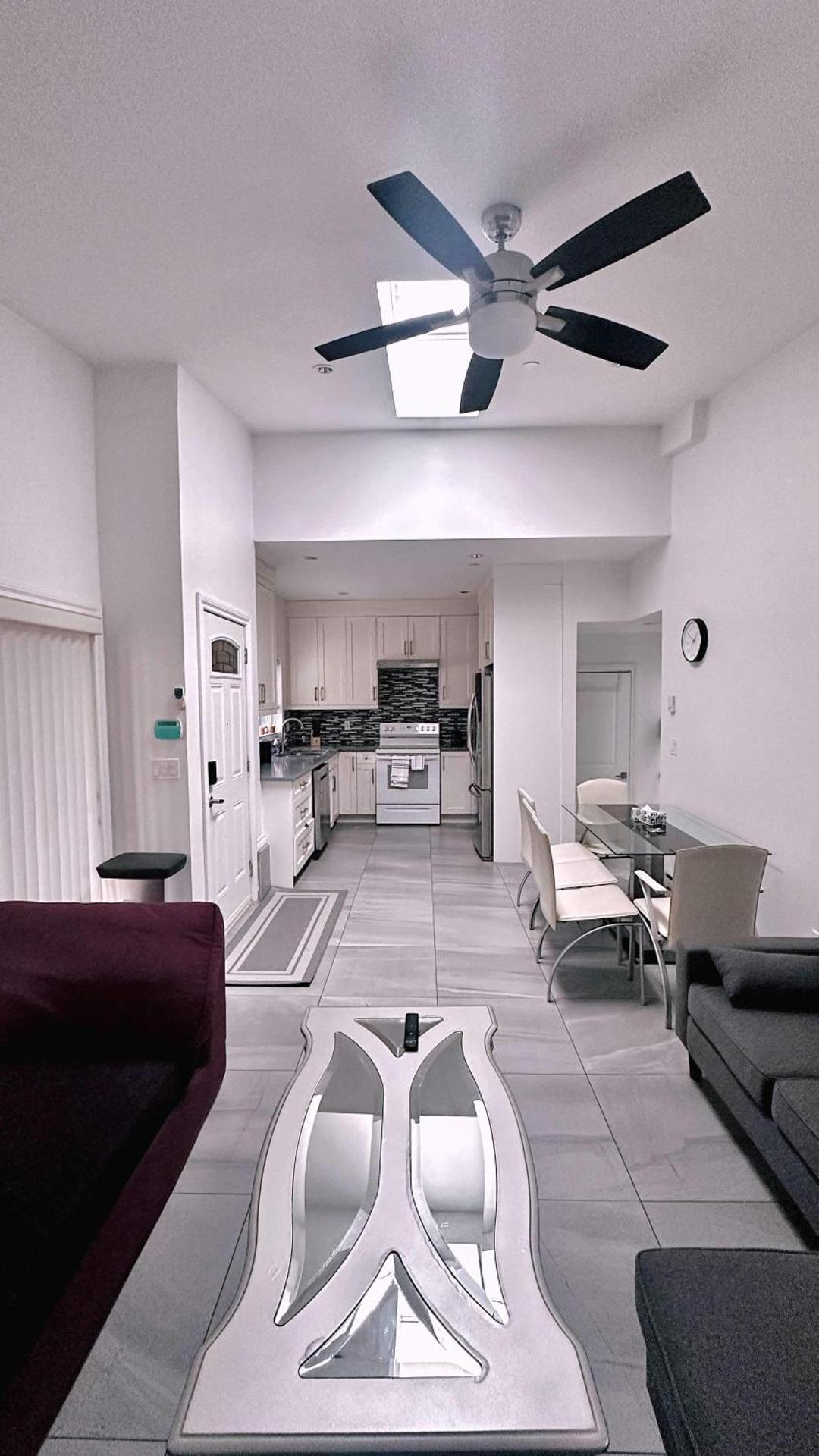 The warm and lovely coach home