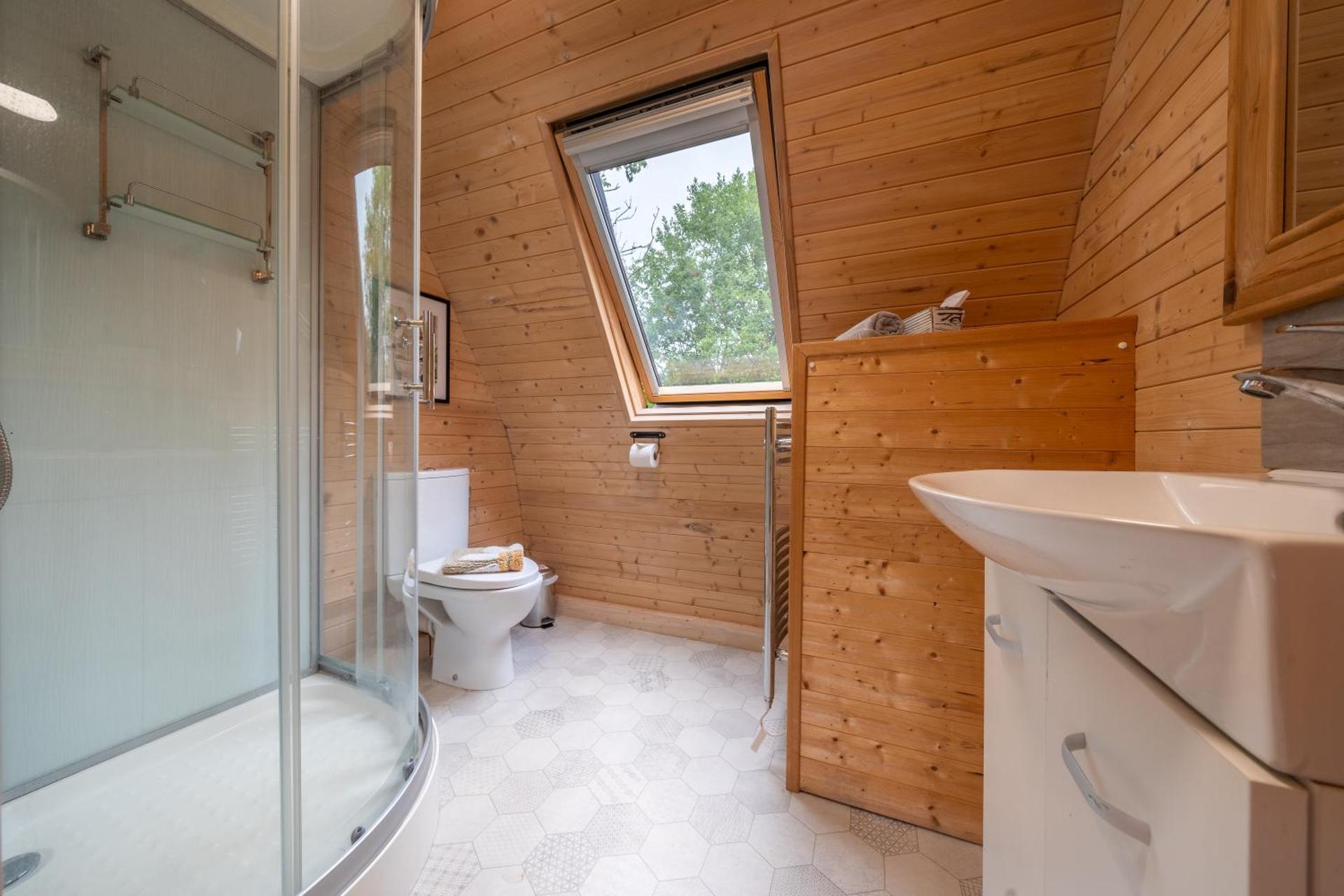 Borrett Escapes - Luxury Pods