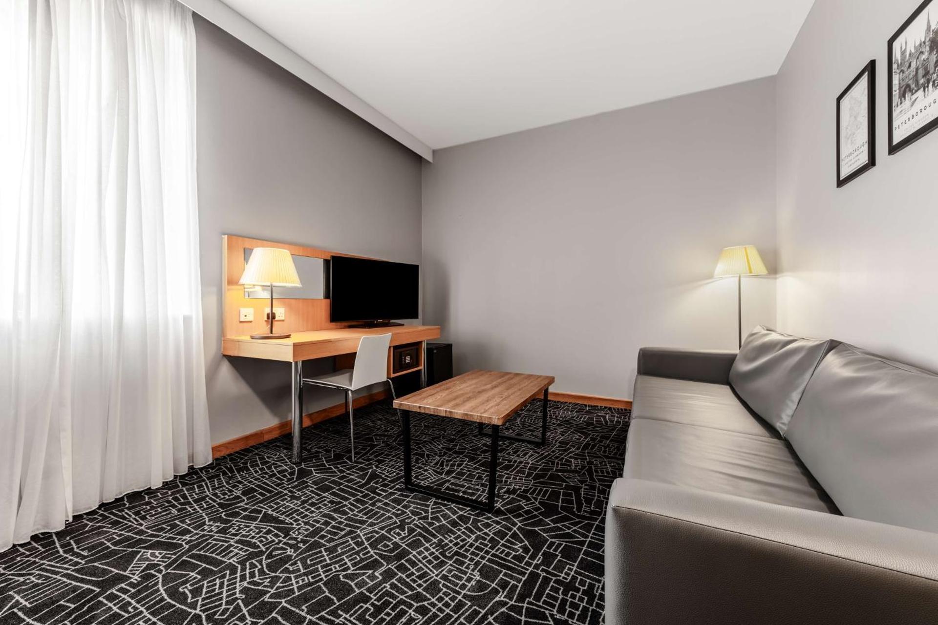 Photo of the whole room