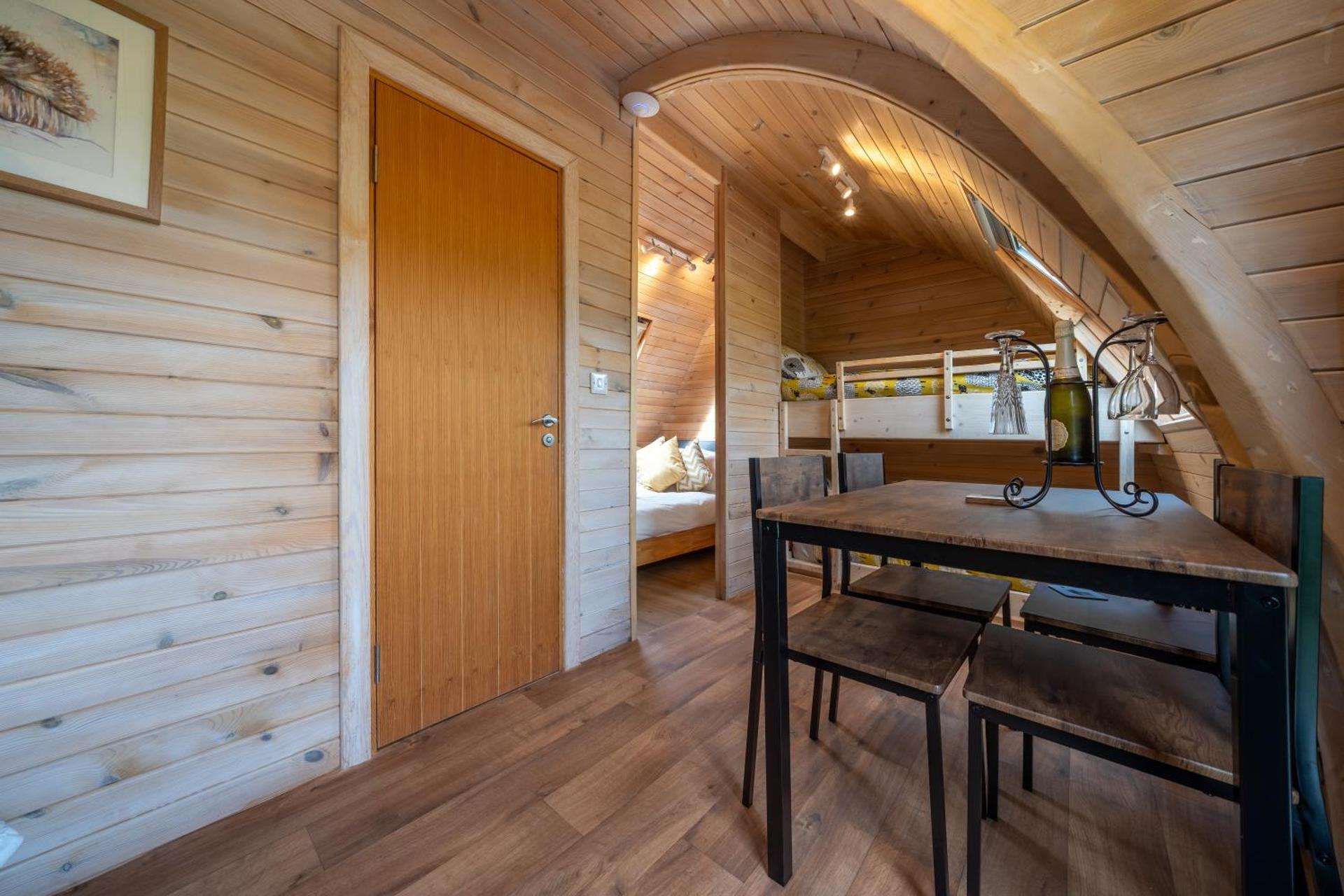 Borrett Escapes - Luxury Pods