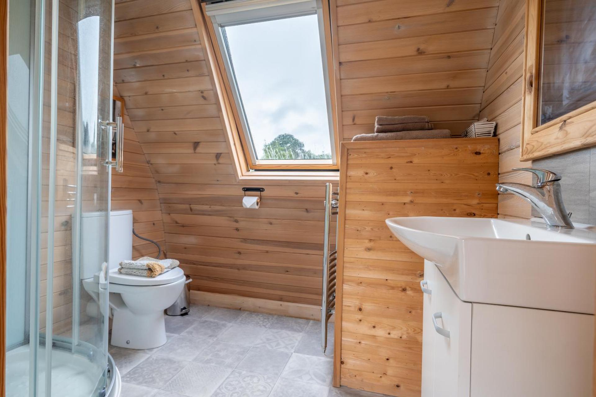 Borrett Escapes - Luxury Pods