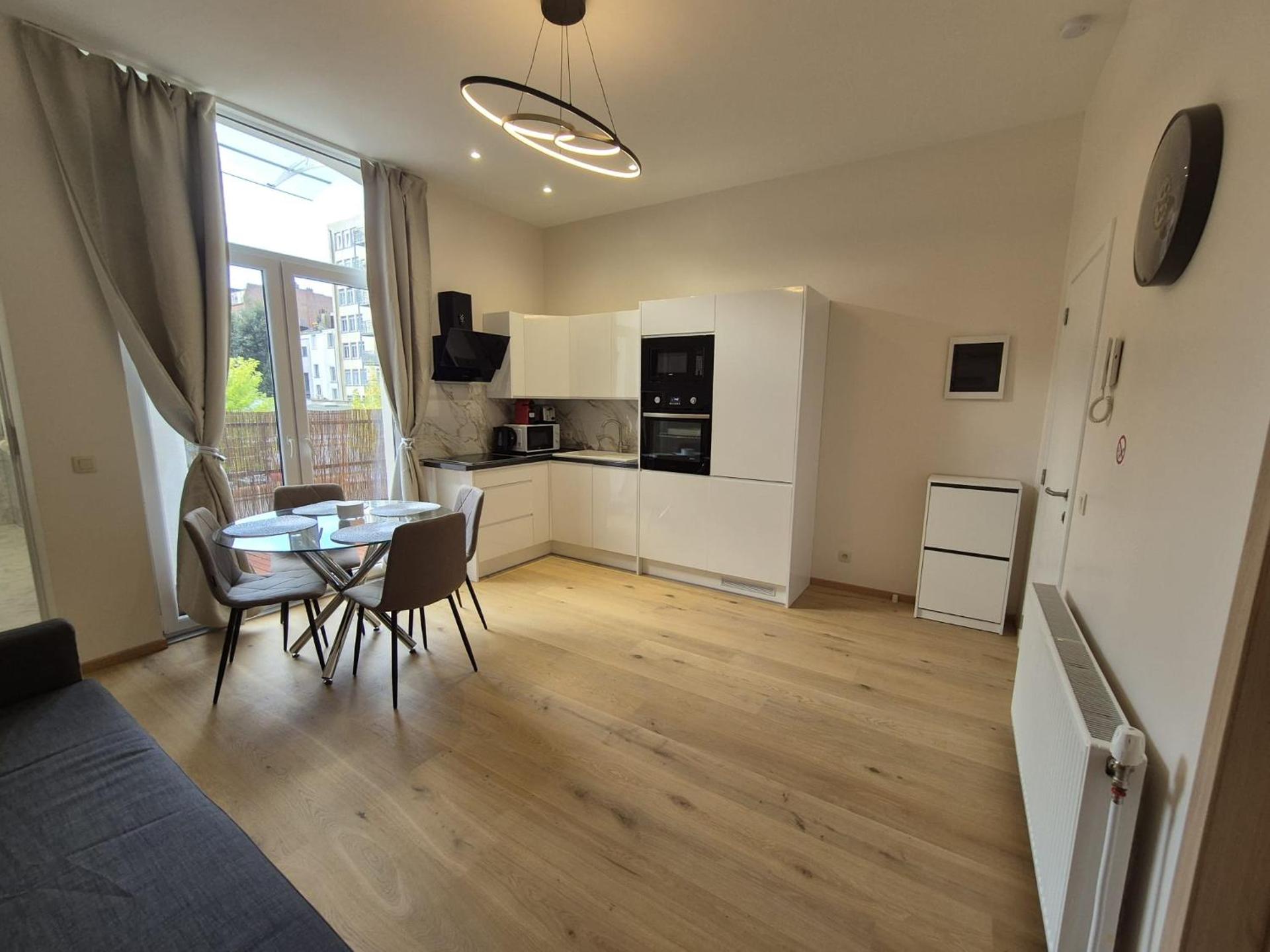 Elegant apartment in center of Brussels