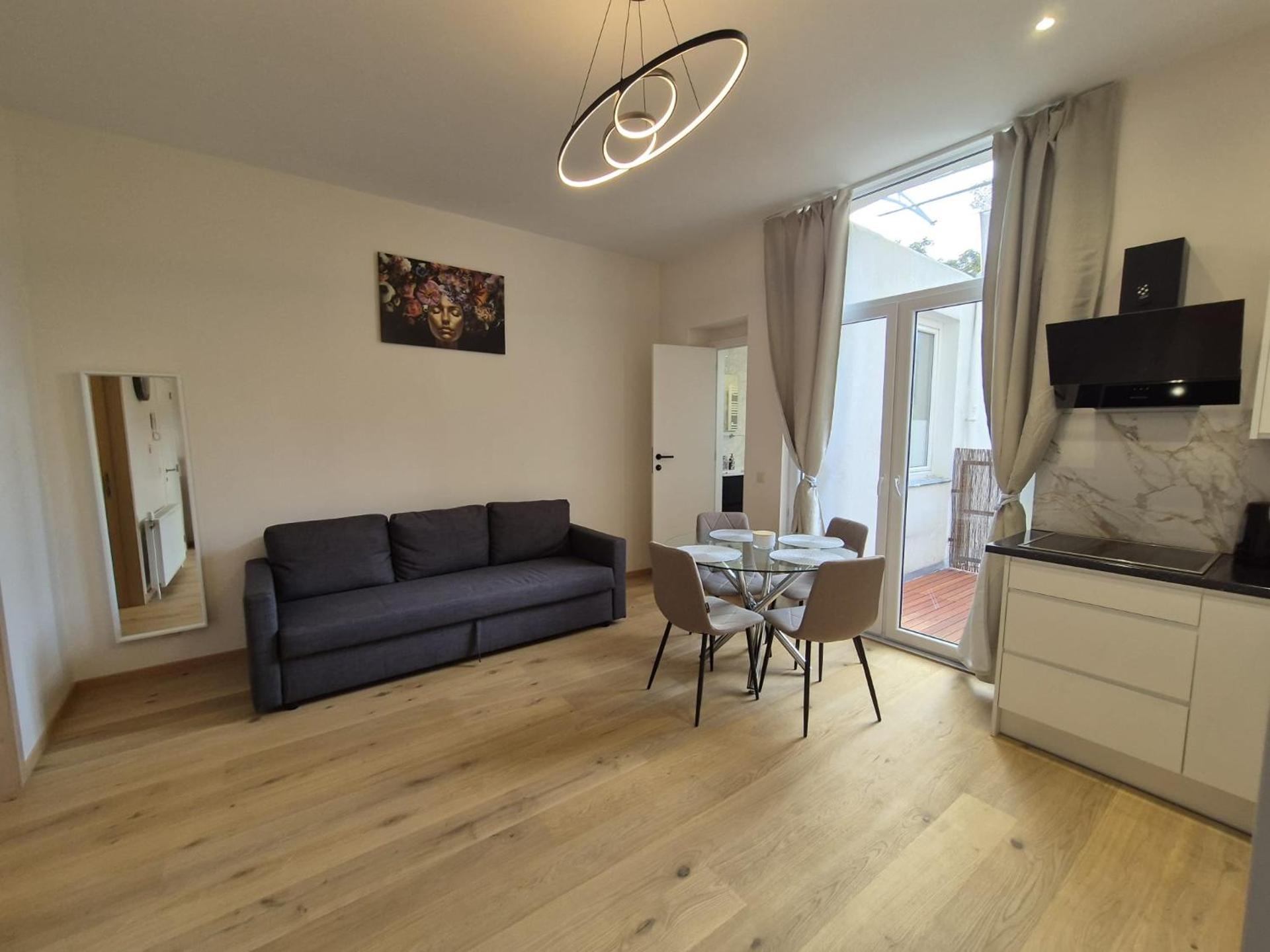 Elegant apartment in center of Brussels