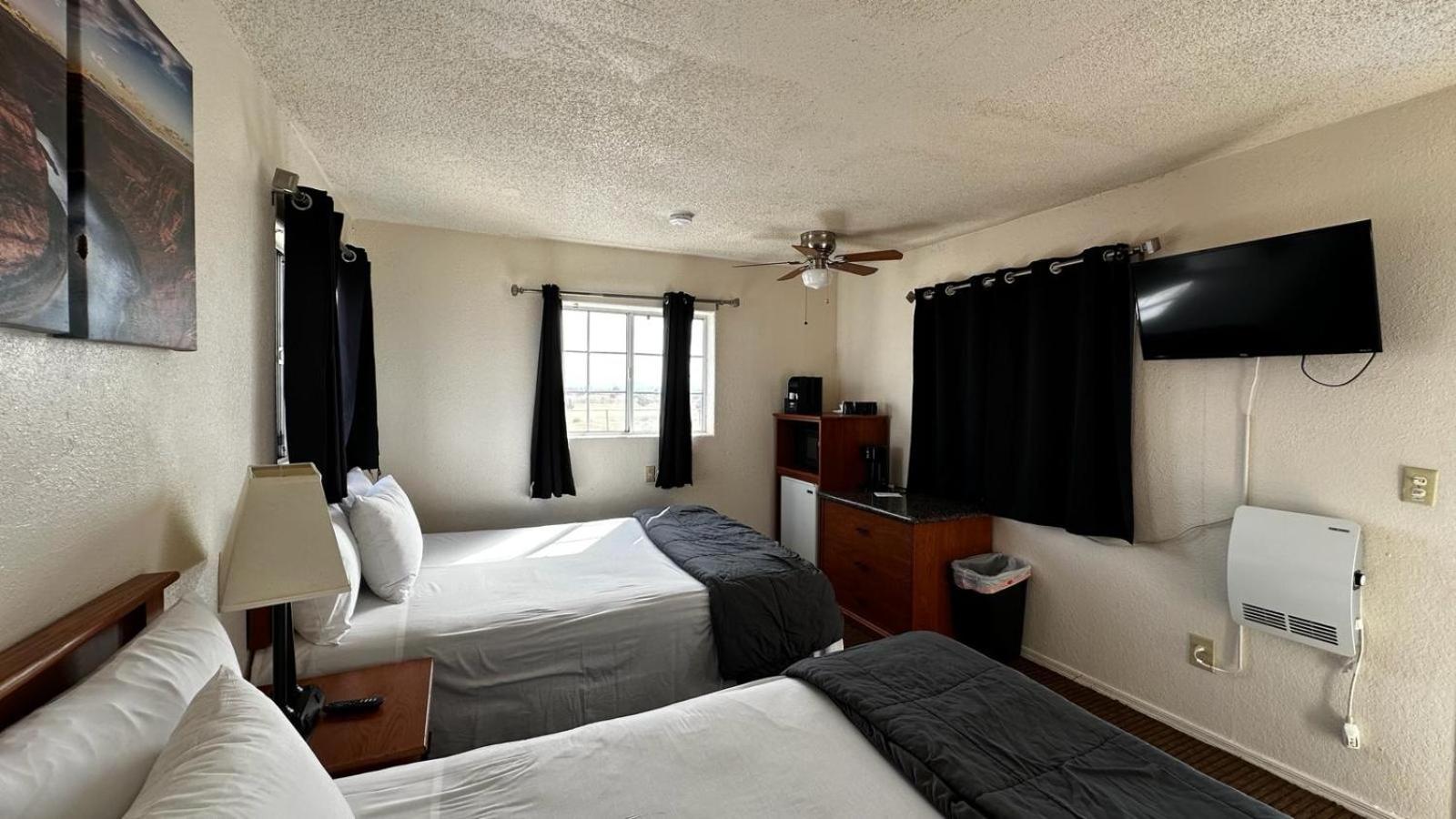 071B Private Studio near Grand Canyon South Rim Sleeps 6- No Kitchen