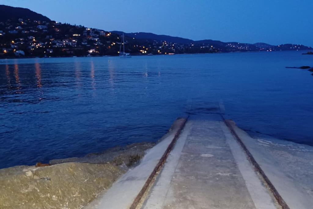 A few steps from the beach, very comfortable